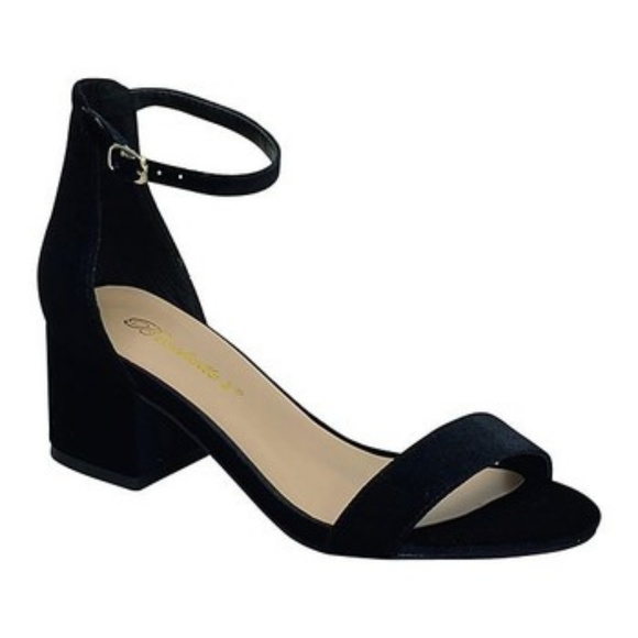 Breckelles Shoes - Women's Size 8 Black Velvet Aileen Sandal